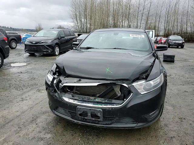 Ford Taurus 2015