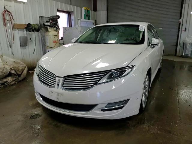 Lincoln MKZ 2015