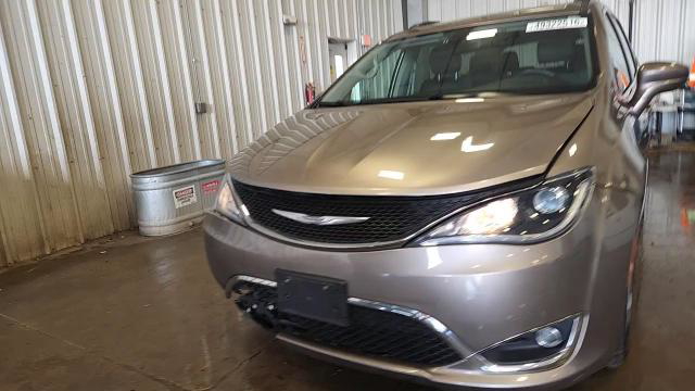 Chrysler Pacifica 2017
