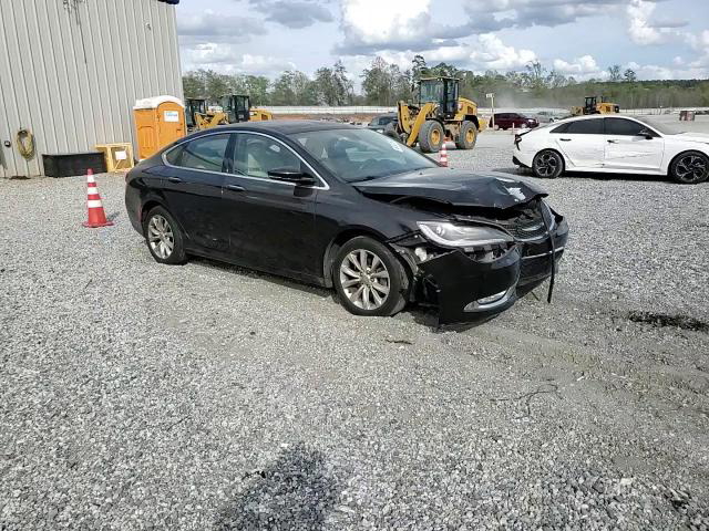 Chrysler 200 2015