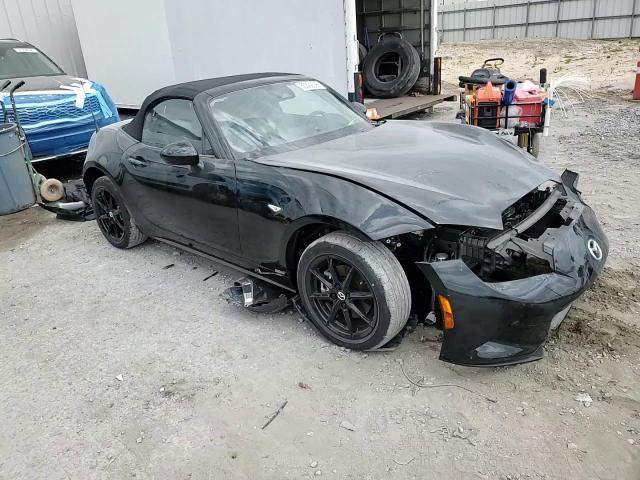 Mazda MX-5 2025