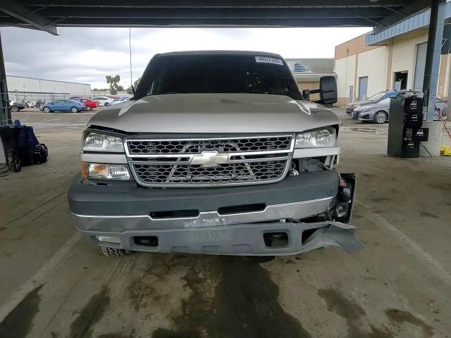 Chevrolet Silverado 2005
