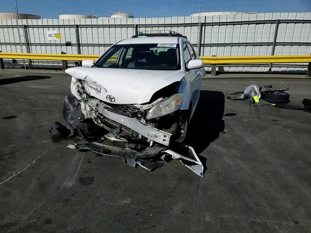 Toyota Matrix 2010