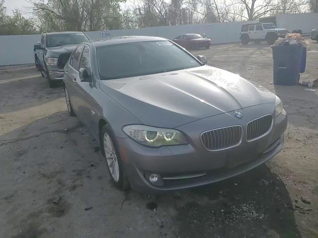BMW Series 5 2012