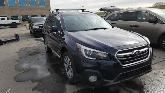 Subaru Outback 2018