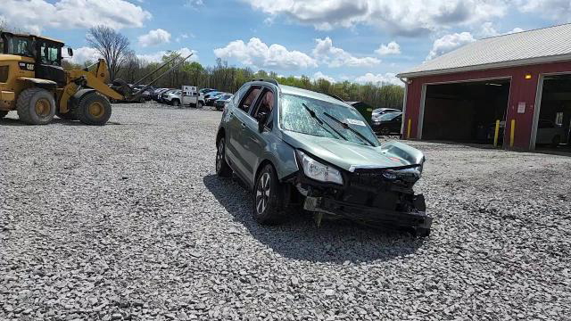 Subaru Forester 2017