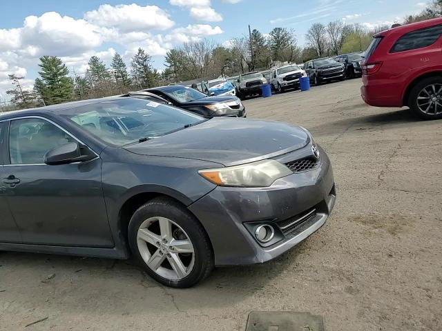 Toyota Camry 2012