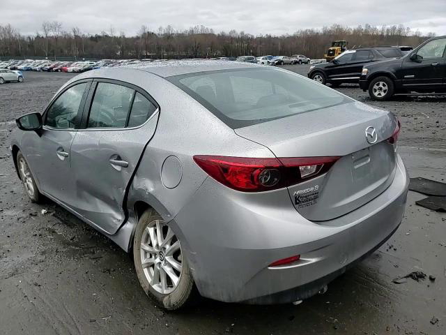 Mazda 3 2016
