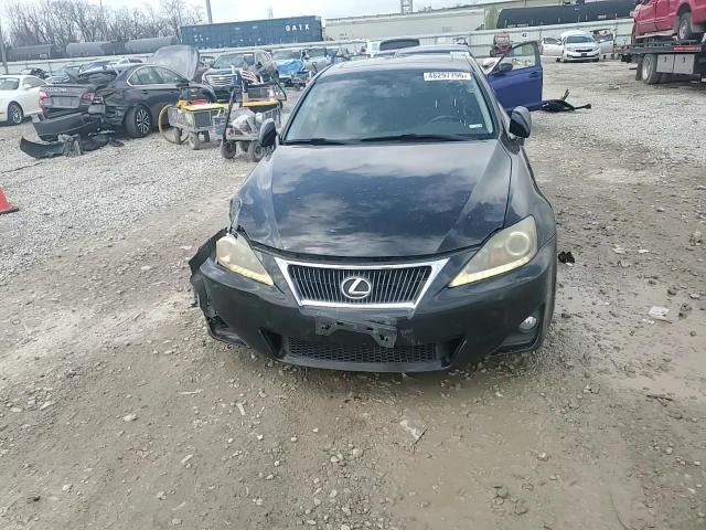 Lexus IS 2011