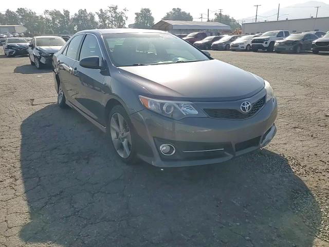Toyota Camry 2012
