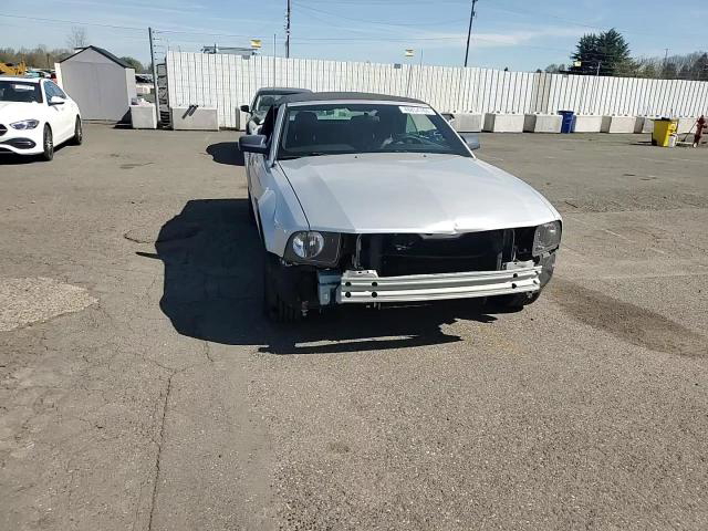 Ford Mustang 2005