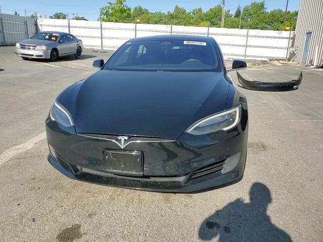 Tesla Model S 2017