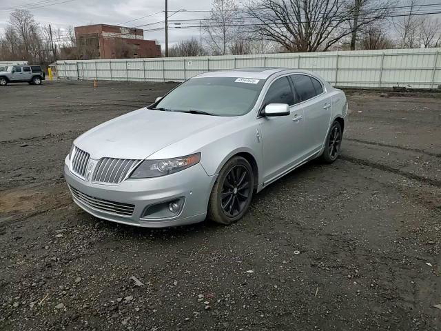 Lincoln MKS 2012