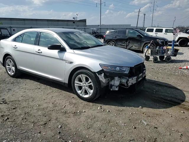Ford Taurus 2018