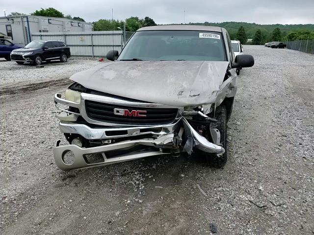 GMC Sierra 2004