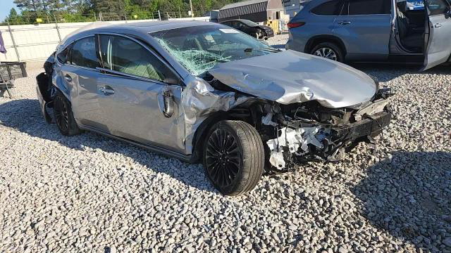 Toyota Avalon 2016