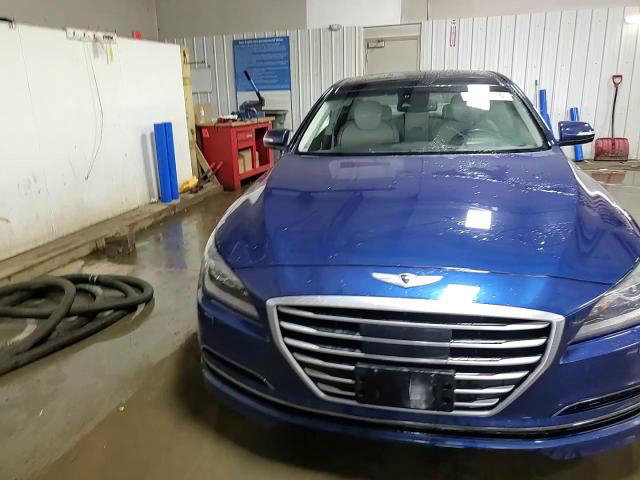 Hyundai Genesis 2015