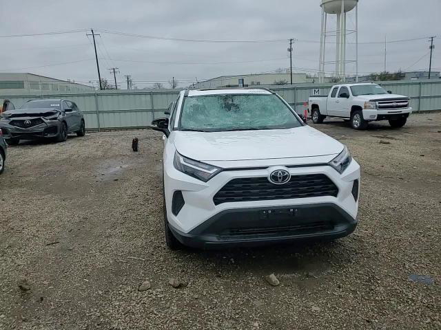 Toyota RAV 4 2025