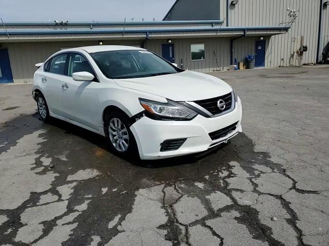 Nissan Altima 2017