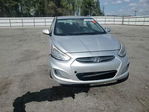 Hyundai Accent 2015