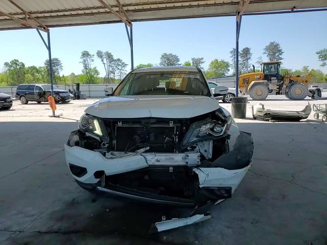 Nissan Pathfinder 2018