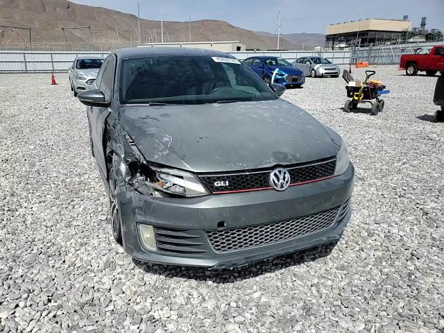 Volkswagen Jetta 2013
