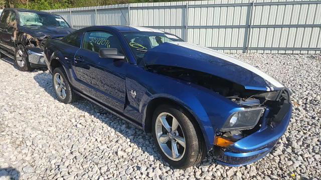 Ford Mustang 2009