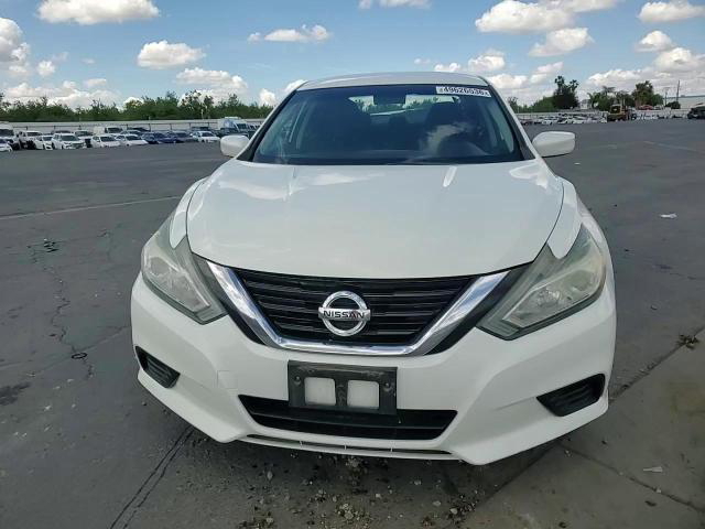 Nissan Altima 2017