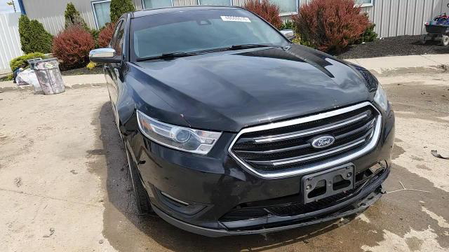 Ford Taurus 2017