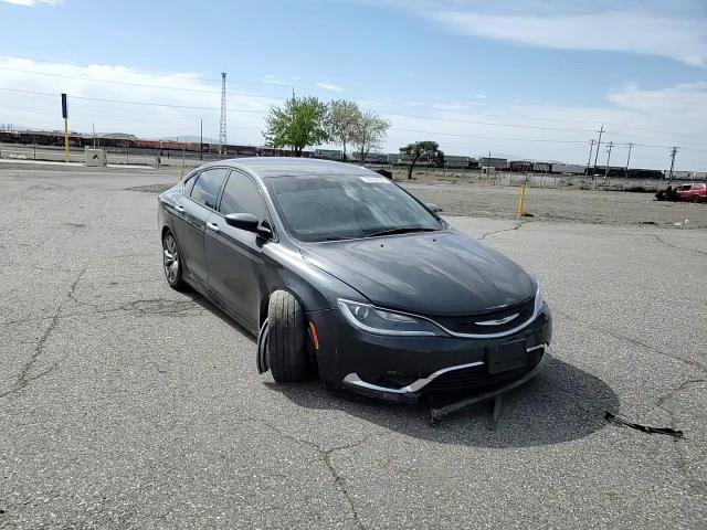 Chrysler 200 2016