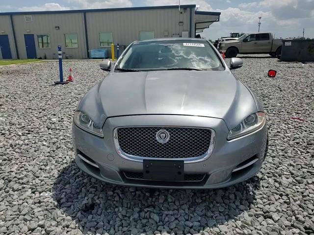 Jaguar XJ 2012