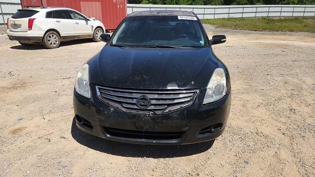 Nissan Altima 2011