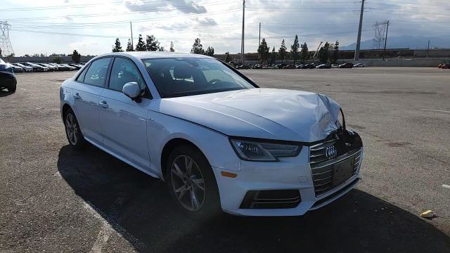 Audi A4 2018