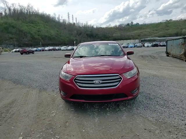 Ford Taurus 2015
