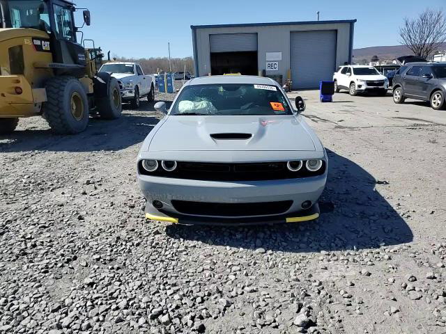 Dodge Challenger 2022