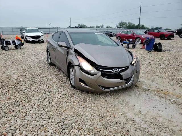 Hyundai Elantra 2013