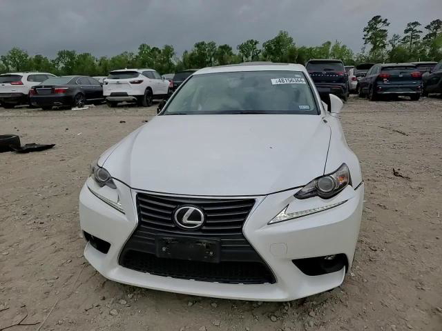 Lexus IS 2016