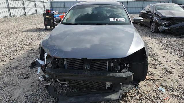 Volkswagen Jetta 2012