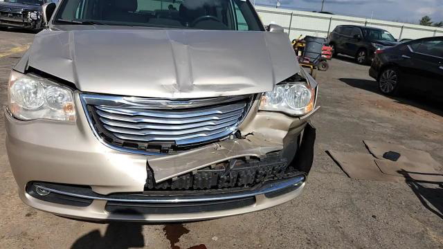Chrysler Voyager 2013