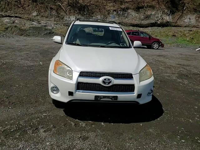 Toyota RAV 4 2010