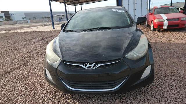 Hyundai Elantra 2013