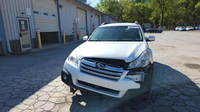 Subaru Outback 2013