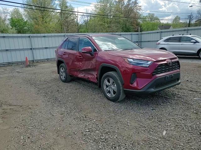 Toyota RAV 4 2025