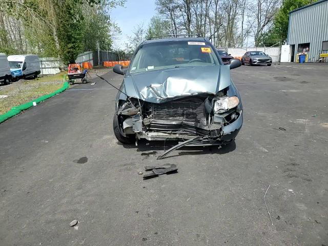 Dodge Caravan 2005