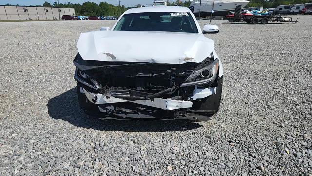 Hyundai Genesis 2016