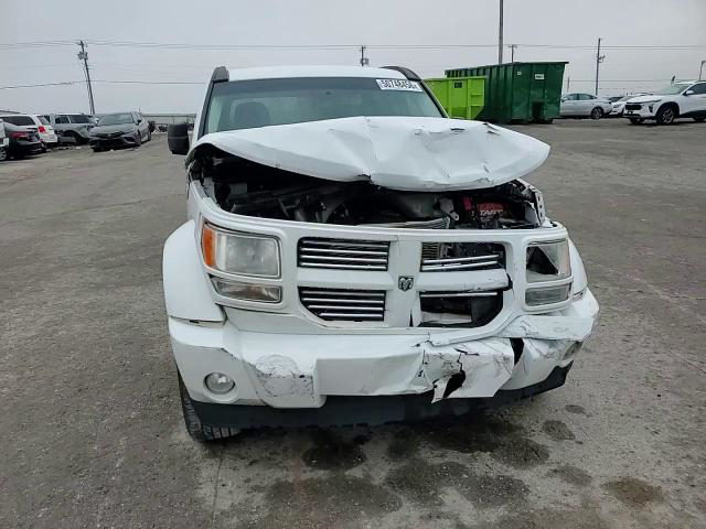 Dodge Nitro 2011