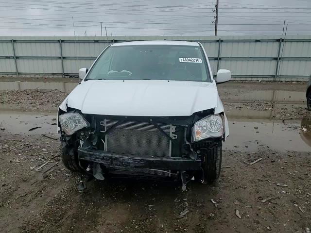 Chrysler Voyager 2015
