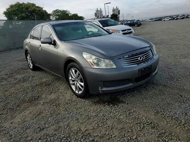 Infiniti G 2007