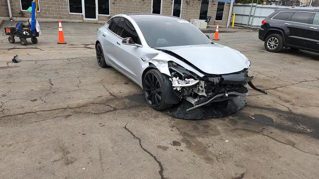 Tesla Model 3 2018