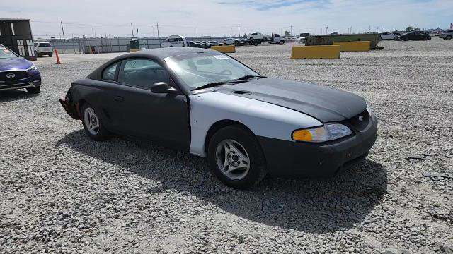 Ford Mustang 1996